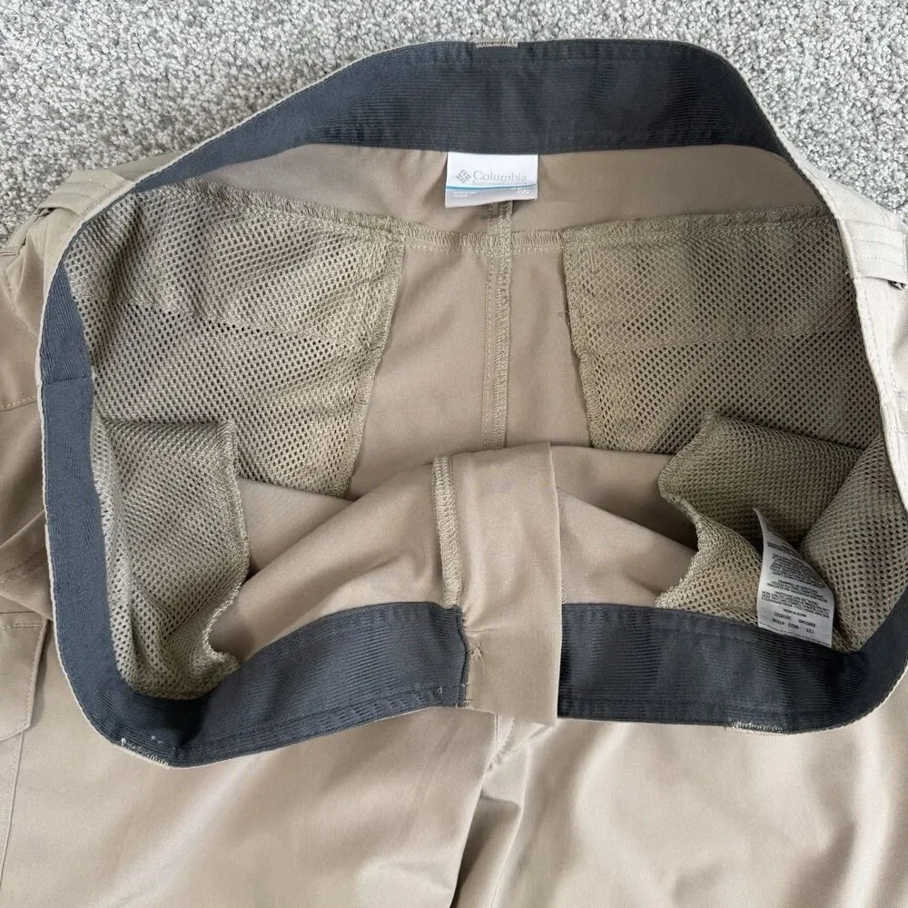 Columbia Eaglecrest Cargo Shorts Mens Lightweight Stretch Hiking Tan Size 40